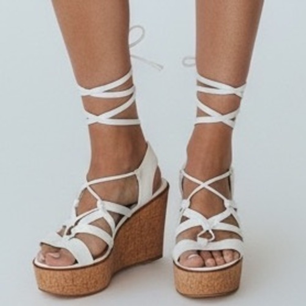 Frye White Leather Gladiator Lace Up Cork Wedge Platform Tassel Sandals 9 Boho